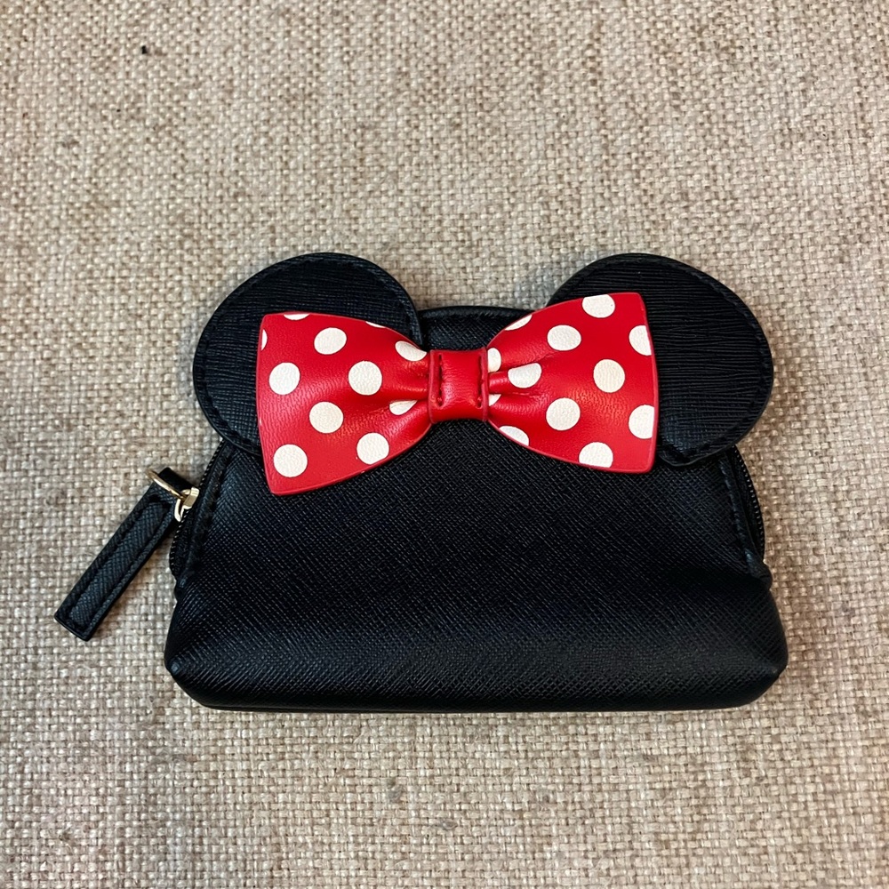 Minnie Mouse black and red leather wallet